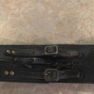 Double buckle leather belt